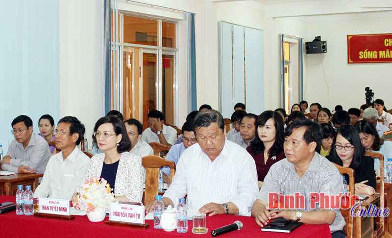 Hội nghị b&aacute;o c&aacute;o vi&ecirc;n th&aacute;ng 4-2018