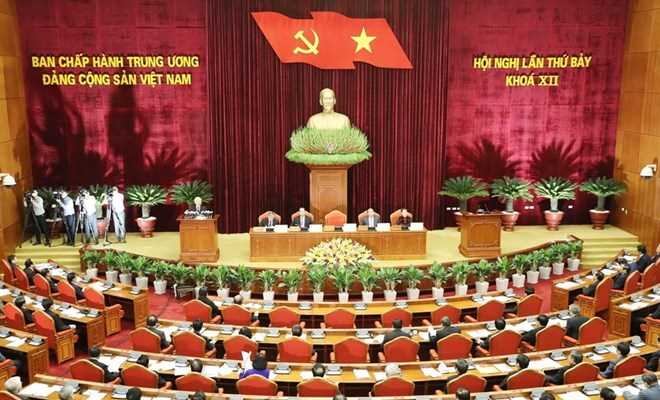 "Mu&ocirc;n việc th&agrave;nh c&ocirc;ng hoặc thất bại đều do c&aacute;n bộ tốt hoặc k&eacute;m"