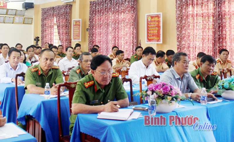 Tăng cường c&aacute;c biện ph&aacute;p hạn chế tai nạn giao th&ocirc;ng