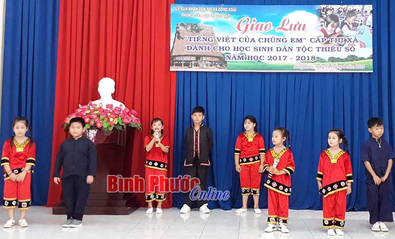 Trên 200 học sinh DTTS giao lưu “Tiếng Việt của chúng em”