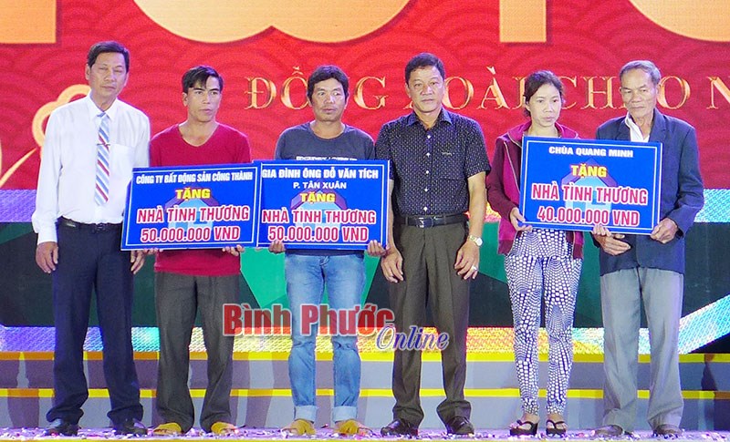 Đồng Xo&agrave;i n&ecirc;u cao vai tr&ograve; doanh nghiệp trong ph&aacute;t triển kinh tế - x&atilde; hội