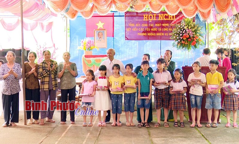 Họp mặt CLB truyền thống kháng chiến Việt kiều Campuchia yêu nước