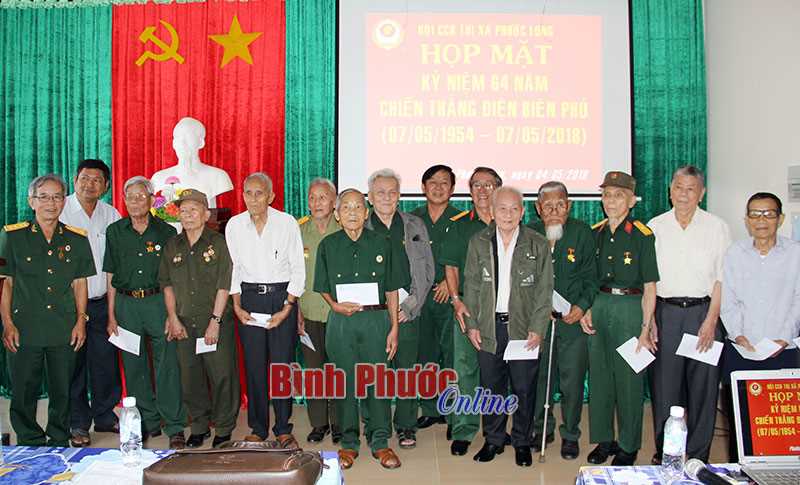 CCB thị x&atilde; Phước Long họp mặt kỷ niệm 64 chiến thắng Điện Bi&ecirc;n Phủ