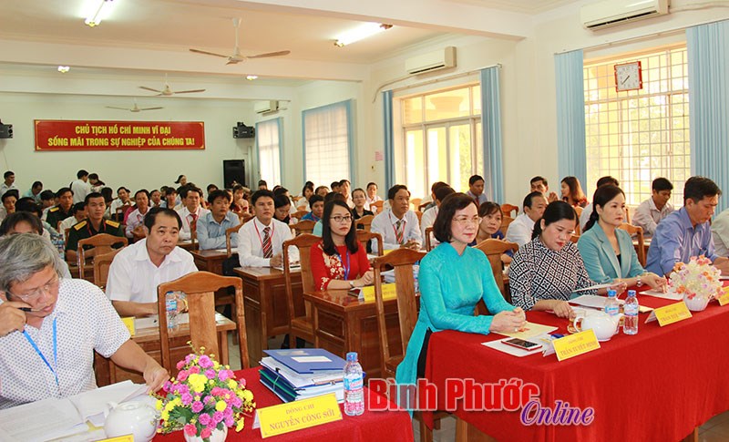 Trung t&acirc;m bồi dưỡng ch&iacute;nh trị Ph&uacute; Riềng đoạt giải nhất thi giảng vi&ecirc;n giỏi