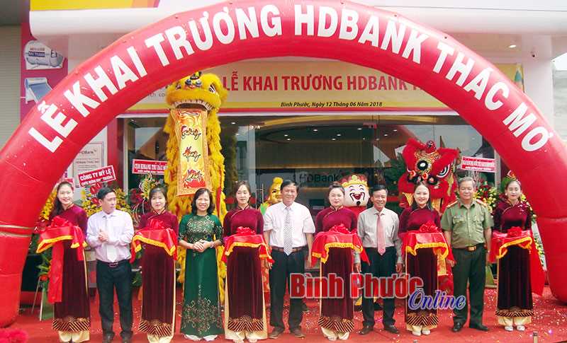 HDBank khai trương phòng giao dịch Thác Mơ