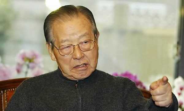Cựu Thủ tướng Hàn Quốc Kim Jong-pil qua đời ở tuổi 92