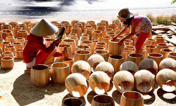 Ti&ecirc;u ch&iacute; c&ocirc;ng nhận nghề v&agrave; l&agrave;ng nghề truyền thống