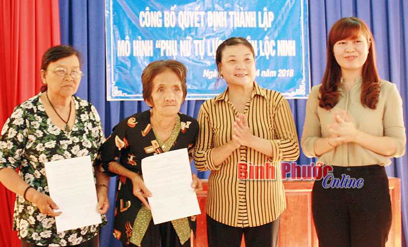 Lộc Ninh thành lập mô hình “Phụ nữ tự lực”