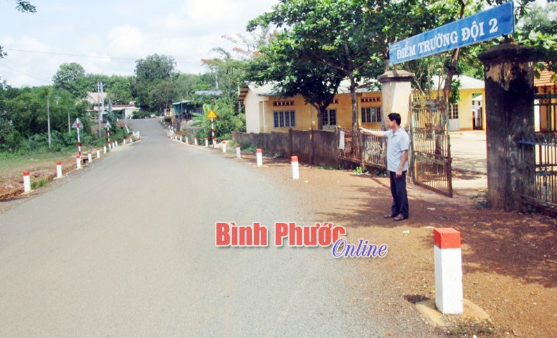 Những chi bộ điển hình làm theo Bác