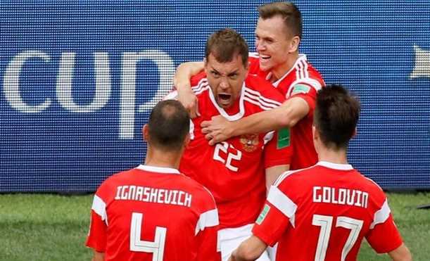 Lịch thi đấu World Cup 2018 ngày 19-6: Nga cầm vé vào vòng 1/8?