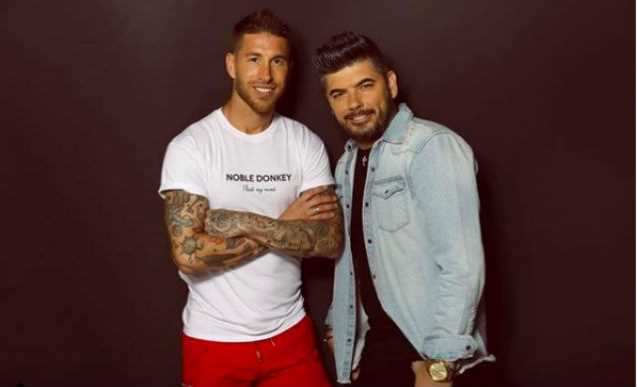 Sergio Ramos trổ tài ca hát sau va chạm khiến Salah bị chấn thương