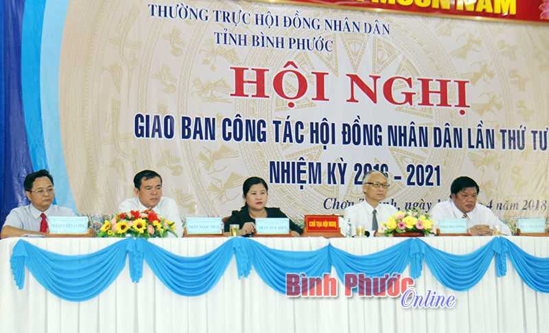 Tập trung v&agrave;o c&aacute;c vấn đề bức x&uacute;c v&agrave; cử tri quan t&acirc;m