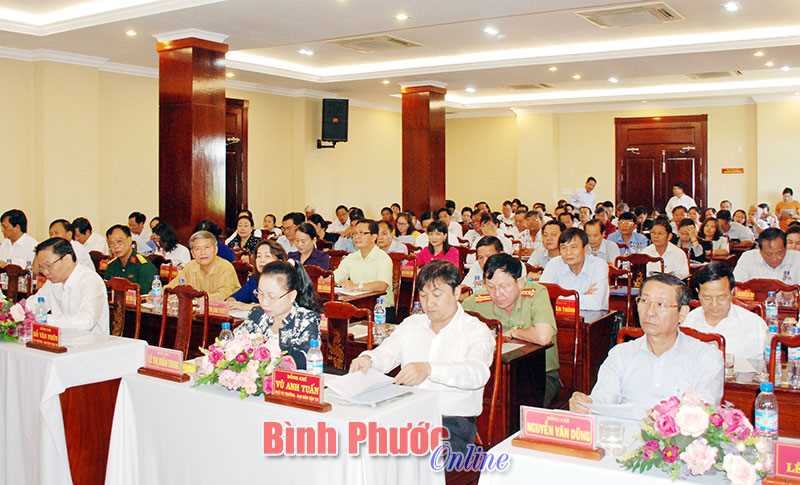 Hội nghị Trung ương 7: Cải c&aacute;ch đ&aacute;p ứng nguyện vọng của người lao động