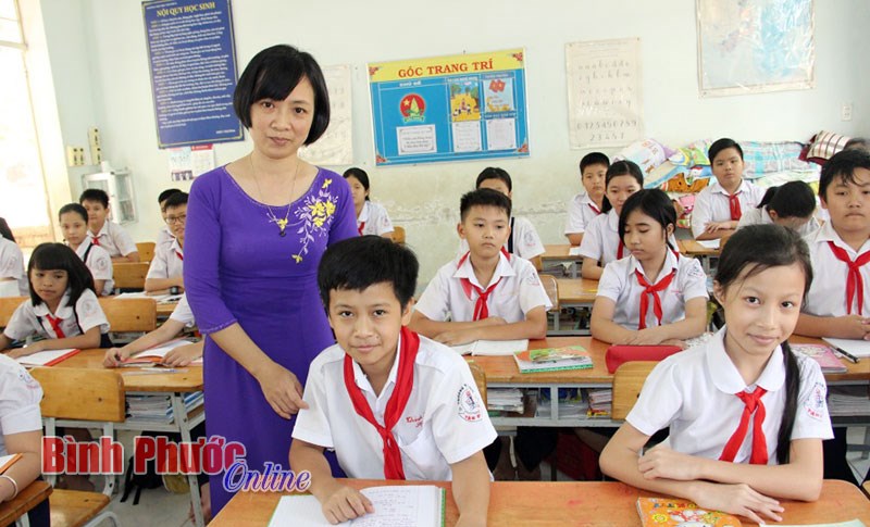 Trịnh Thị Hường -&nbsp;gi&aacute;o vi&ecirc;n dạy giỏi