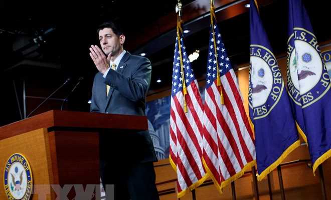 Hạ viện Mỹ không thông qua 2 dự luật di trú của Tổng thống Trump