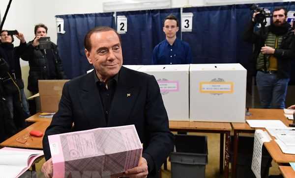 Ông Berlusconi: Đòi luận tội Tổng thống là “vô trách nhiệm”