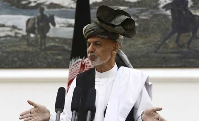 Tổng thống Afghanistan tuyên bố chấm dứt lệnh ngừng bắn với Taliban