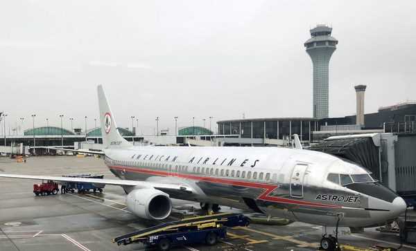 Mỹ và nhiều nước kiểm tra toàn diện động cơ máy bay Boeing 737