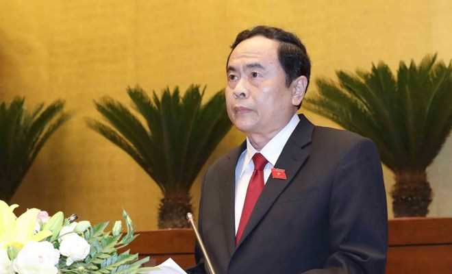 Cử tri kiến nghị Quốc hội thể chế hóa nghị quyết Hội nghị Trung ương 7