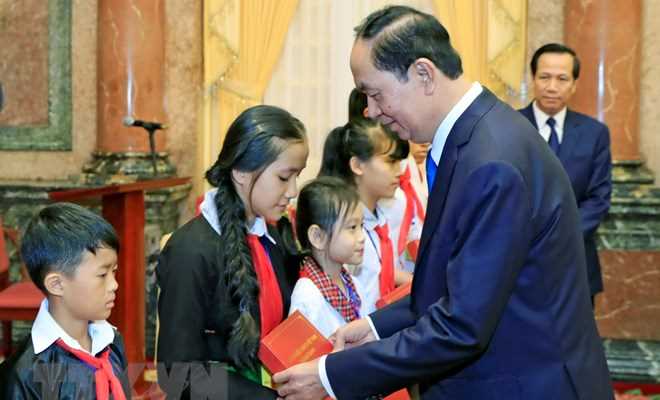 Chủ tịch nước gặp mặt đại biểu trẻ em có hoàn cảnh đặc biệt