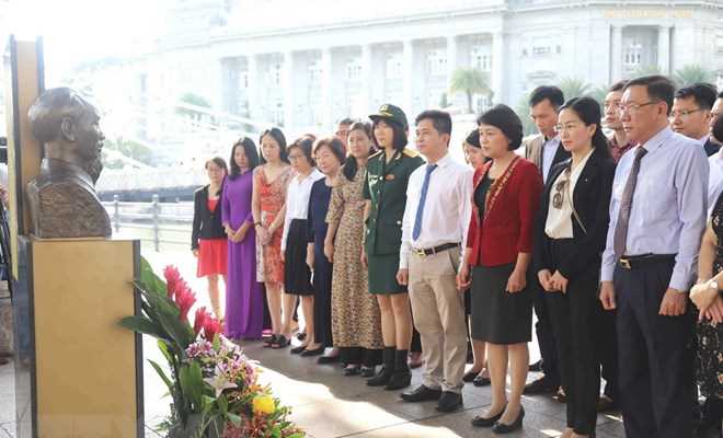 Hoạt động kỷ niệm ngày sinh Bác Hồ tại Singapore, Nhật Bản và Nga