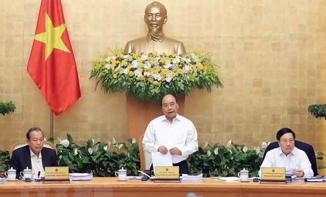 Thủ tướng: Tăng trưởng để người d&acirc;n sống an to&agrave;n v&agrave; hạnh ph&uacute;c hơn