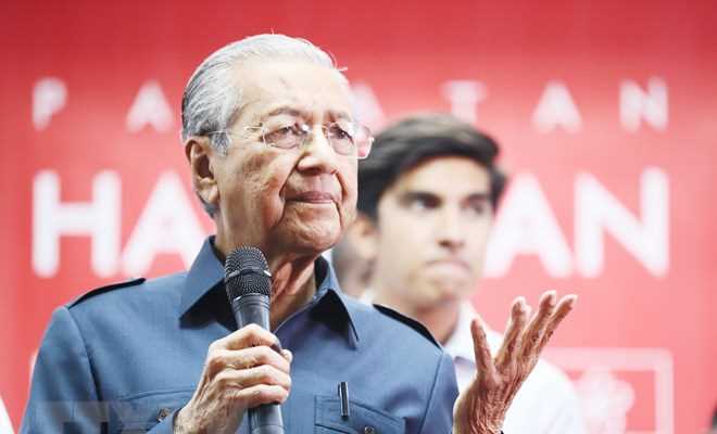 Thủ tướng Malaysia Mahathir Mohamad kiện toàn bộ máy chính phủ mới