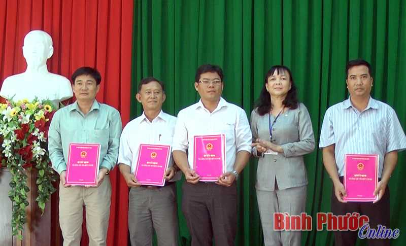 Lộc Ninh sáp nhập các trường tiểu học và THCS