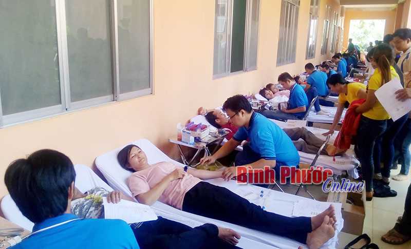 Huyện Bù Gia Mập thu 284 đơn vị máu tình nguyện