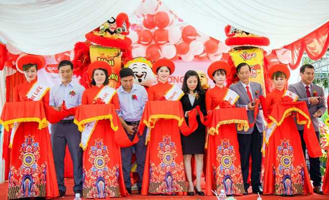 Công ty BHNT Dai-ichi khai trương Tổng đại lý tại Bình Long