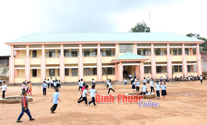 Trường lớp khang trang chào năm học mới