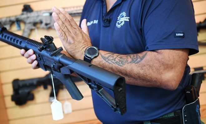 Chính phủ Canada thắt chặt quy định mua bán, sử dụng súng