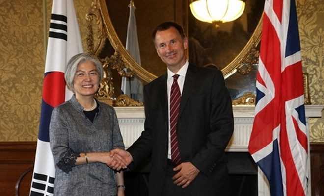 Hàn Quốc, Anh thảo luận về các vấn đề Triều Tiên và Brexit