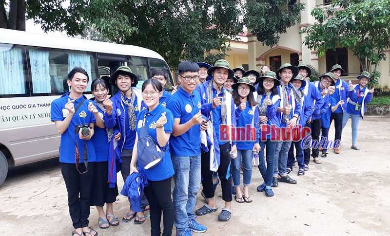 Hớn Quản nhận quân tình nguyện mùa hè xanh