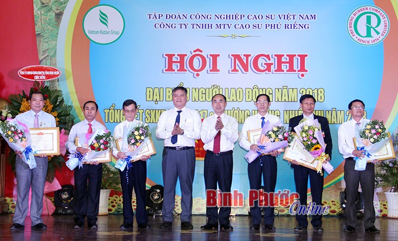 Xứng danh truyền thống “Phú Riềng Đỏ” anh hùng