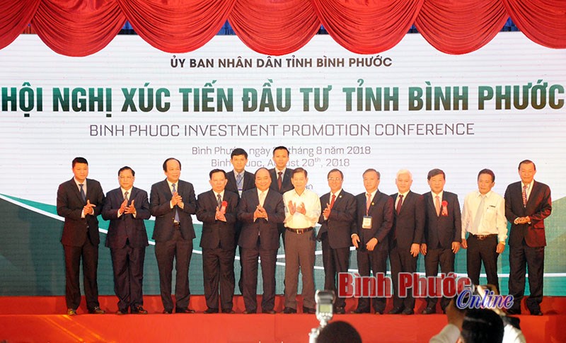 Thủ tướng Nguyễn Xuân Phúc chủ trì hội nghị xúc tiến đầu tư tại Bình Phước