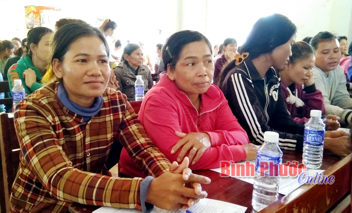 Những khó khăn khi thực hiện bảo hiểm y tế toàn dân