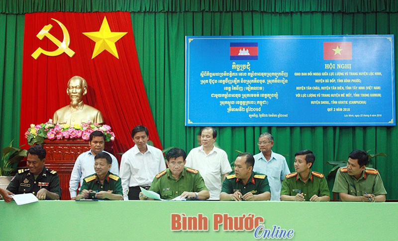 Giao ban lực lượng vũ trang 6 huyện khu vực biên giới