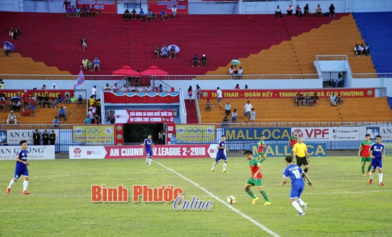 Bình Phước bị cầm hòa 1-1 trên sân nhà