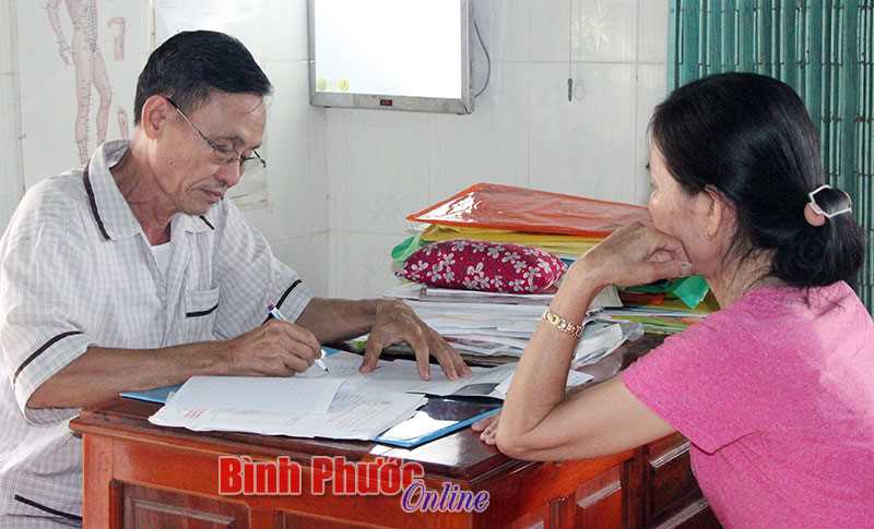 Bệnh binh Lê Văn Quý tận tâm với nghề thầy thuốc