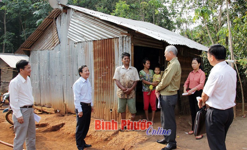 Hạn chế hội họp, tăng cường hướng về cơ sở