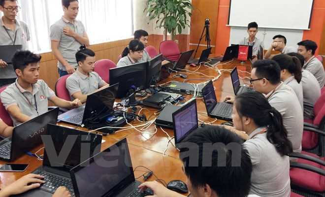 Triển khai 3 nội dung liên quan đến cuộc cách mạng công nghiệp 4.0