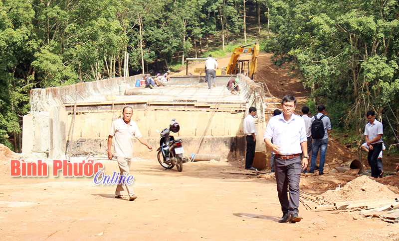 Cầu Long Tân đi Phú Riềng sẽ hoàn thành trong tháng 10-2018