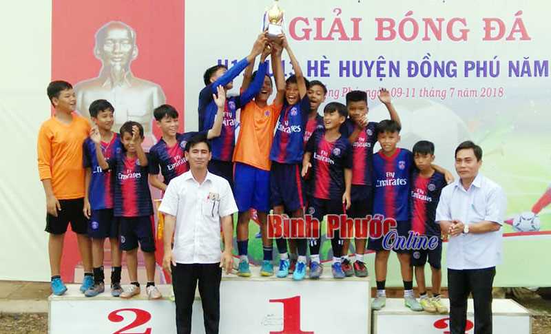 Đồng Phú tổ chức giải bóng đá U11, U13 hè 2018