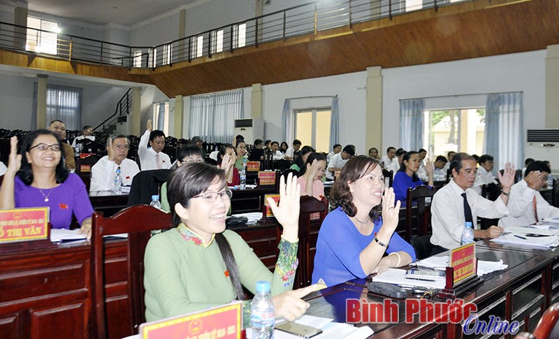 HĐND huyện Chơn Thành chất vấn ô nhiễm môi trường và án quá hạn