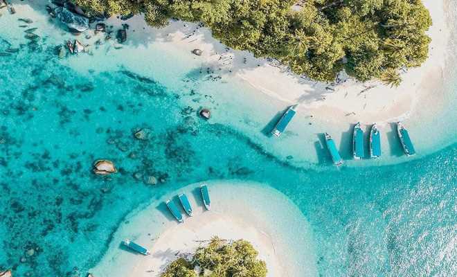 Quên Bali đi, Indonesia còn có nhiều điểm đến khác đẹp như mơ