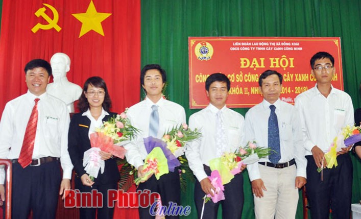 Đồng Xoài phát triển đảng trong doanh nghiệp tư nhân