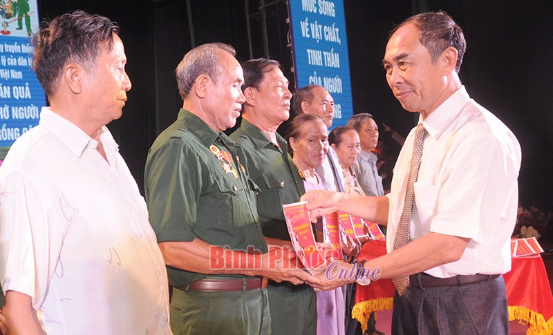 “Uống nước nhớ nguồn” tri ân các anh hùng liệt sĩ