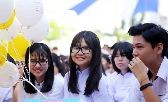 Bình tĩnh, tỉnh táo, cảnh giác trước những cái nhìn lệch lạc về giáo dục Việt Nam