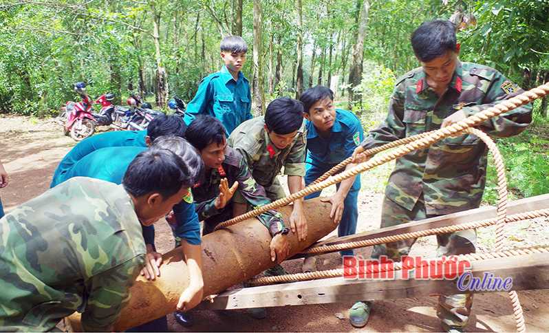Tiêu hủy nhiều bom, mìn sót lại sau chiến tranh